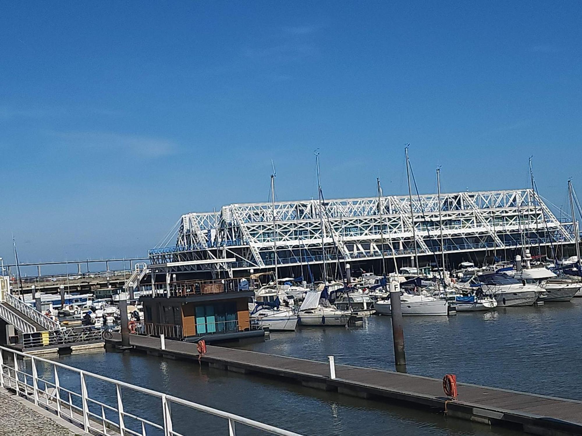 Private Yacht, We Love Our Guests Lisboa Exterior foto